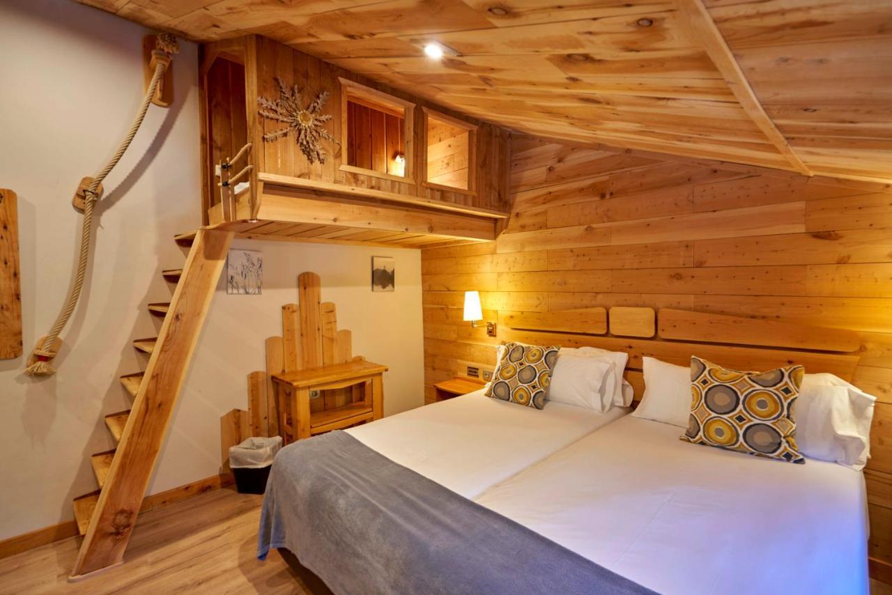 Coma Bella Hotel ซานต์จูเลีย เด โลเรีย ภายนอก รูปภาพ
