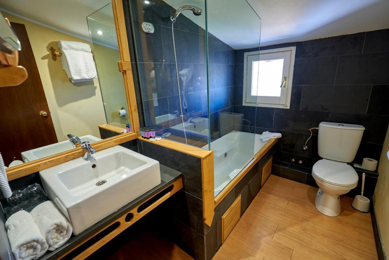 Coma Bella Hotel ซานต์จูเลีย เด โลเรีย ภายนอก รูปภาพ