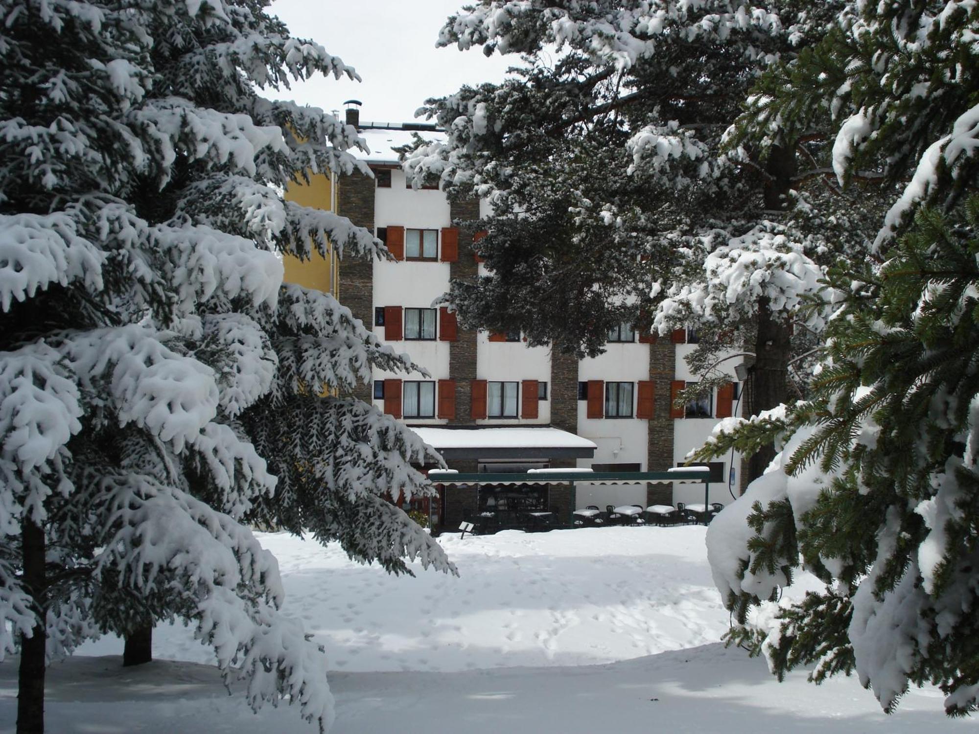 Coma Bella Hotel ซานต์จูเลีย เด โลเรีย ภายนอก รูปภาพ
